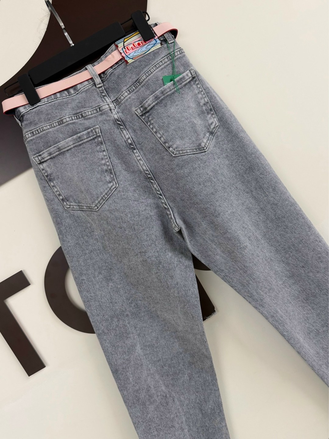 джинсы женские,модные джинсы,джинсы мом,джинсы брюки,штаны джинсы