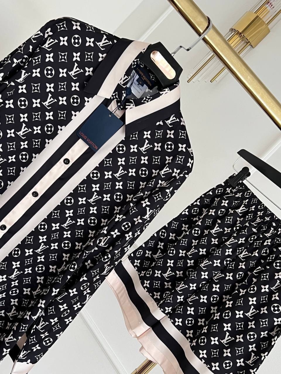 костюм луи виттон женский,пижама луи виттон,женский пижамный комплект,луи виттон костюм женский шелковый,пижамы женски
