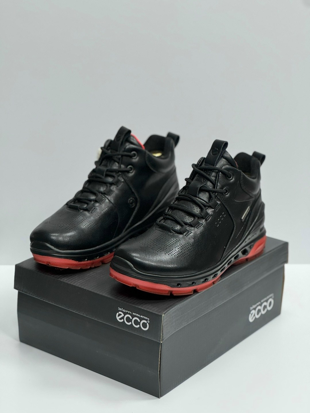 ботинки зимние ecco,кроссовки ecco мужские,кроссовки ecco,ботинки мужские зимние ecco,зимние кроссовки