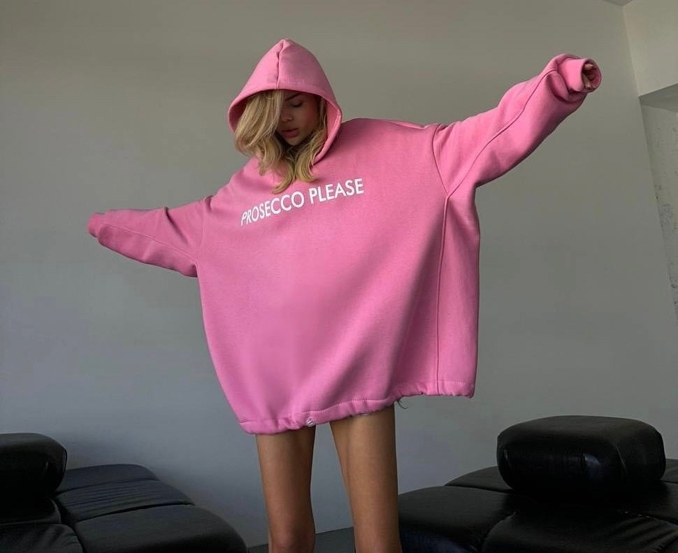 худи оверсайз,толстовка оверсайз,женское худи оверсайз,стиль оверсайз,оверсайз свитшот