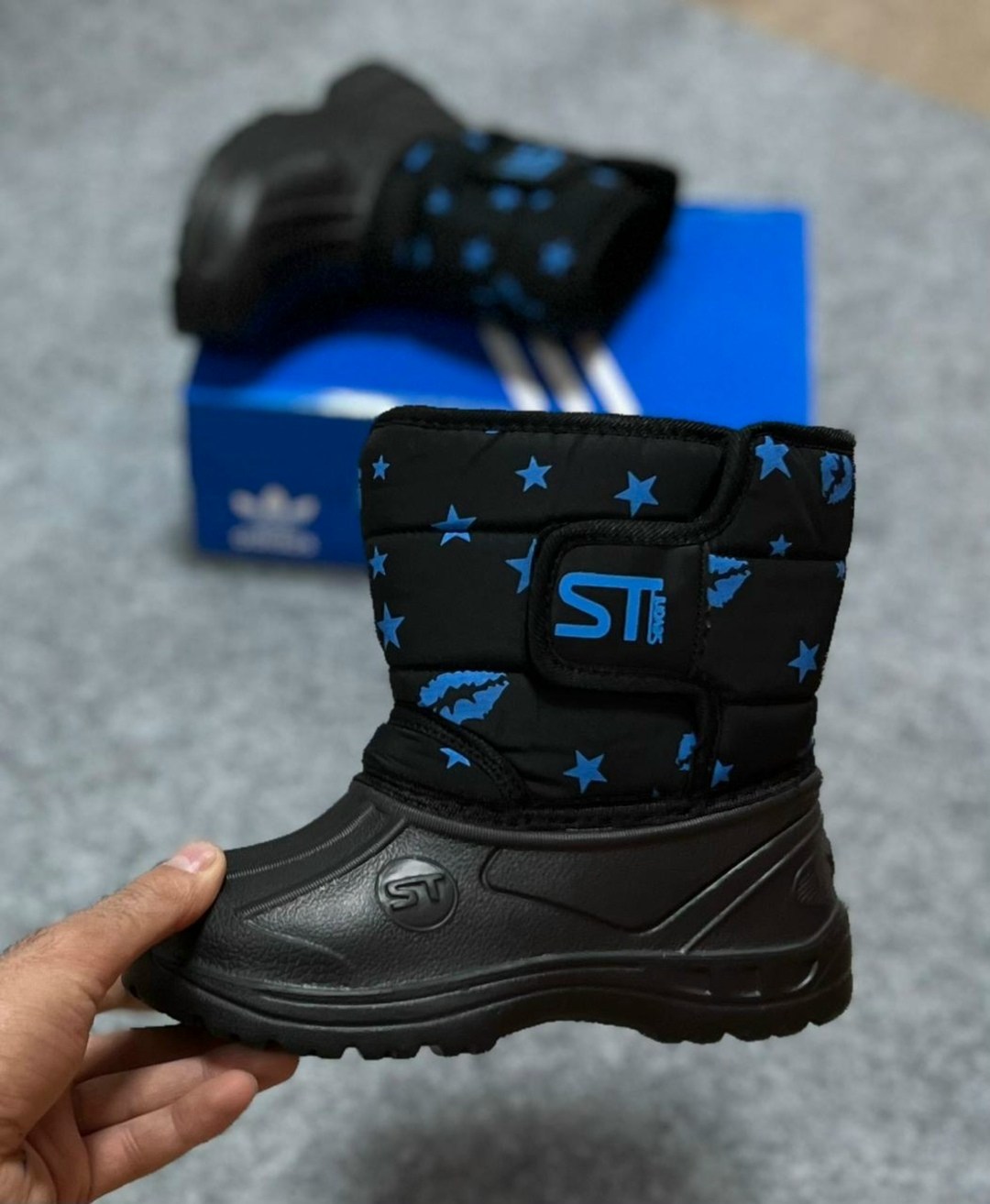 дутики adidas,зимние сапоги adidas,,adidas зимние,сапоги детские