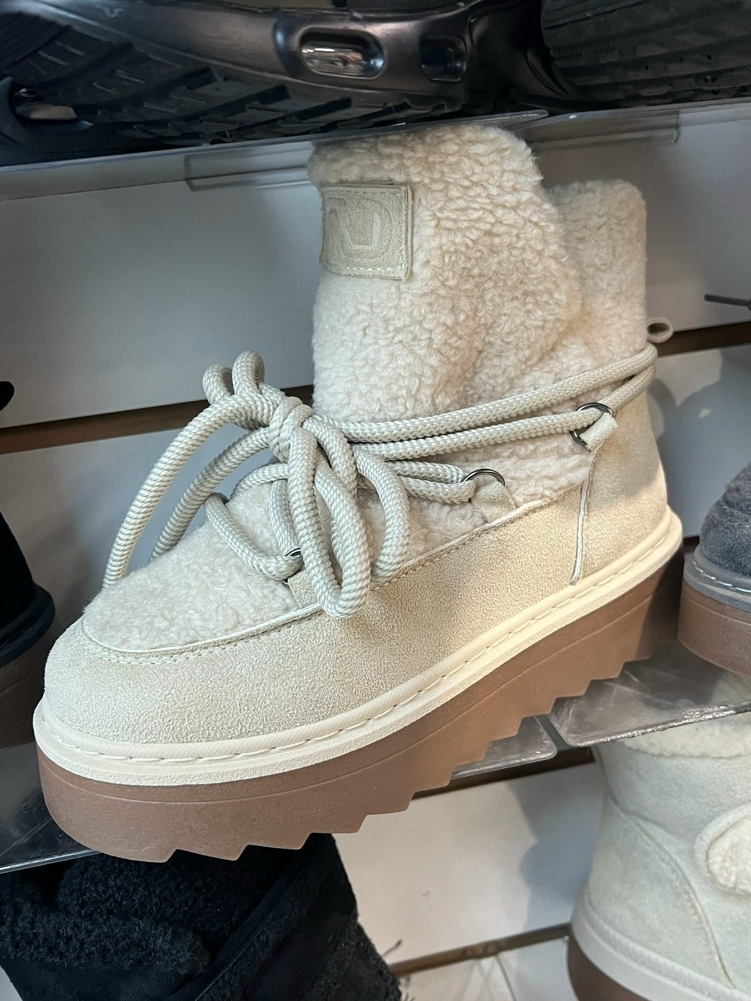 угги женские,,женские зимние угги, женская,женская зимняя