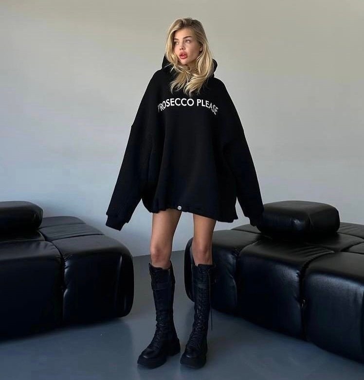 худи оверсайз,толстовка оверсайз,женское худи оверсайз,стиль оверсайз,оверсайз свитшот