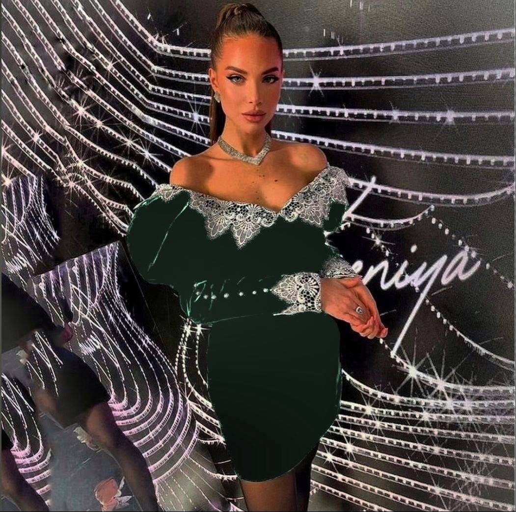 платье,короткие вечерние платья с открытыми плечами,платье с белым кружевом,строгие платья,платье с кружевами