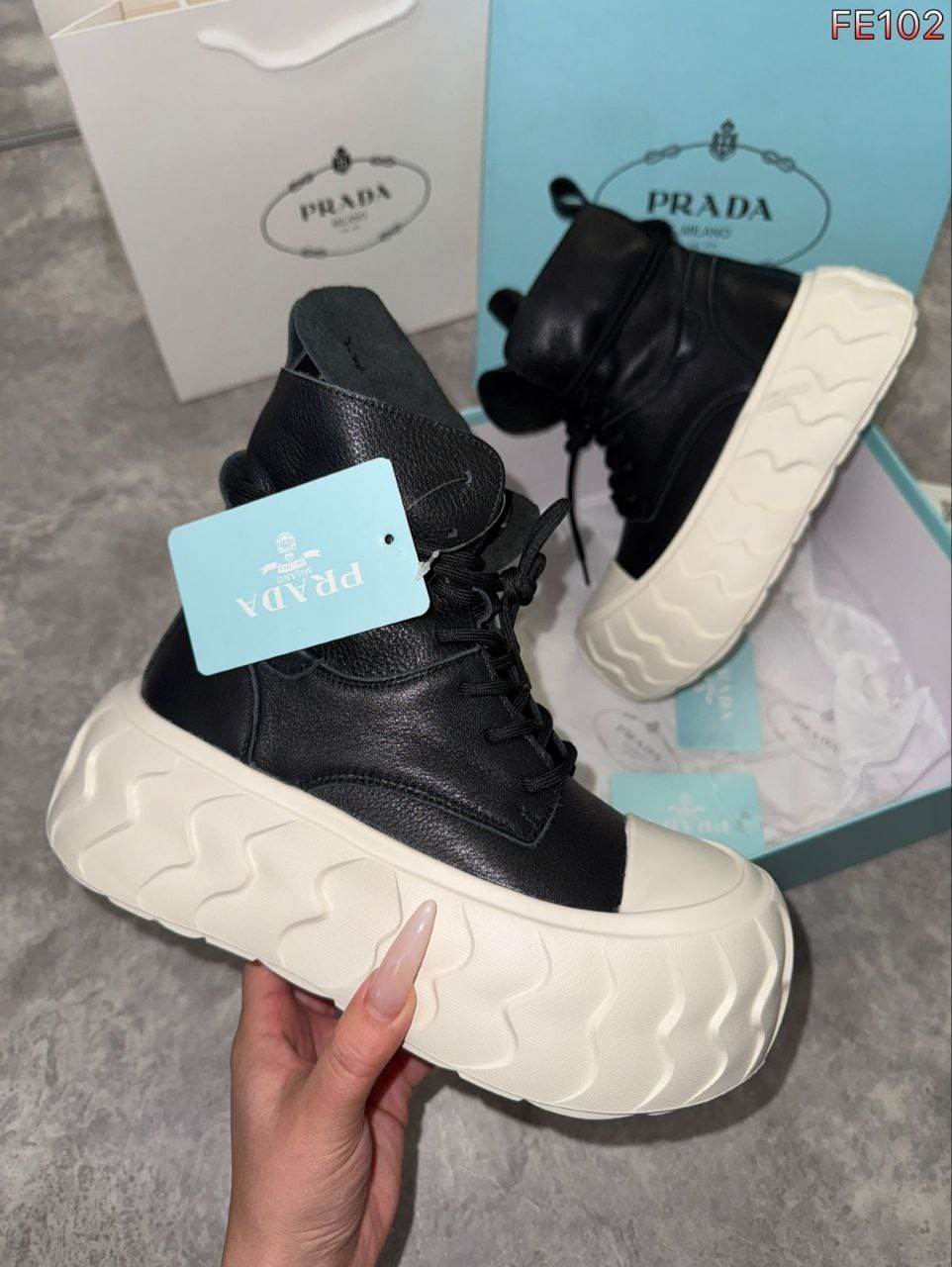 ,модные ботинки,платформа ,ботинки на платформе, женская