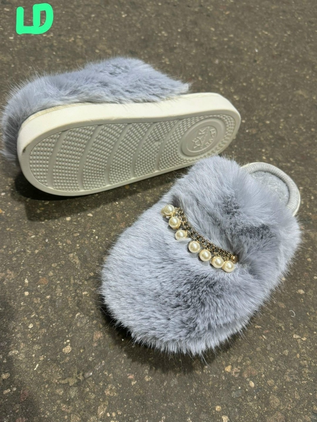 тапочки меховые,женские домашние тапочки,домашние меховые тапочки,тапочки с мехом,тапочки домашние женские меховые