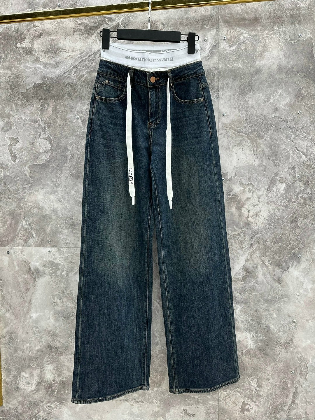 женские джинсы,джинсы модные,широкие джинсы,стильные джинсы,брюки джинсы