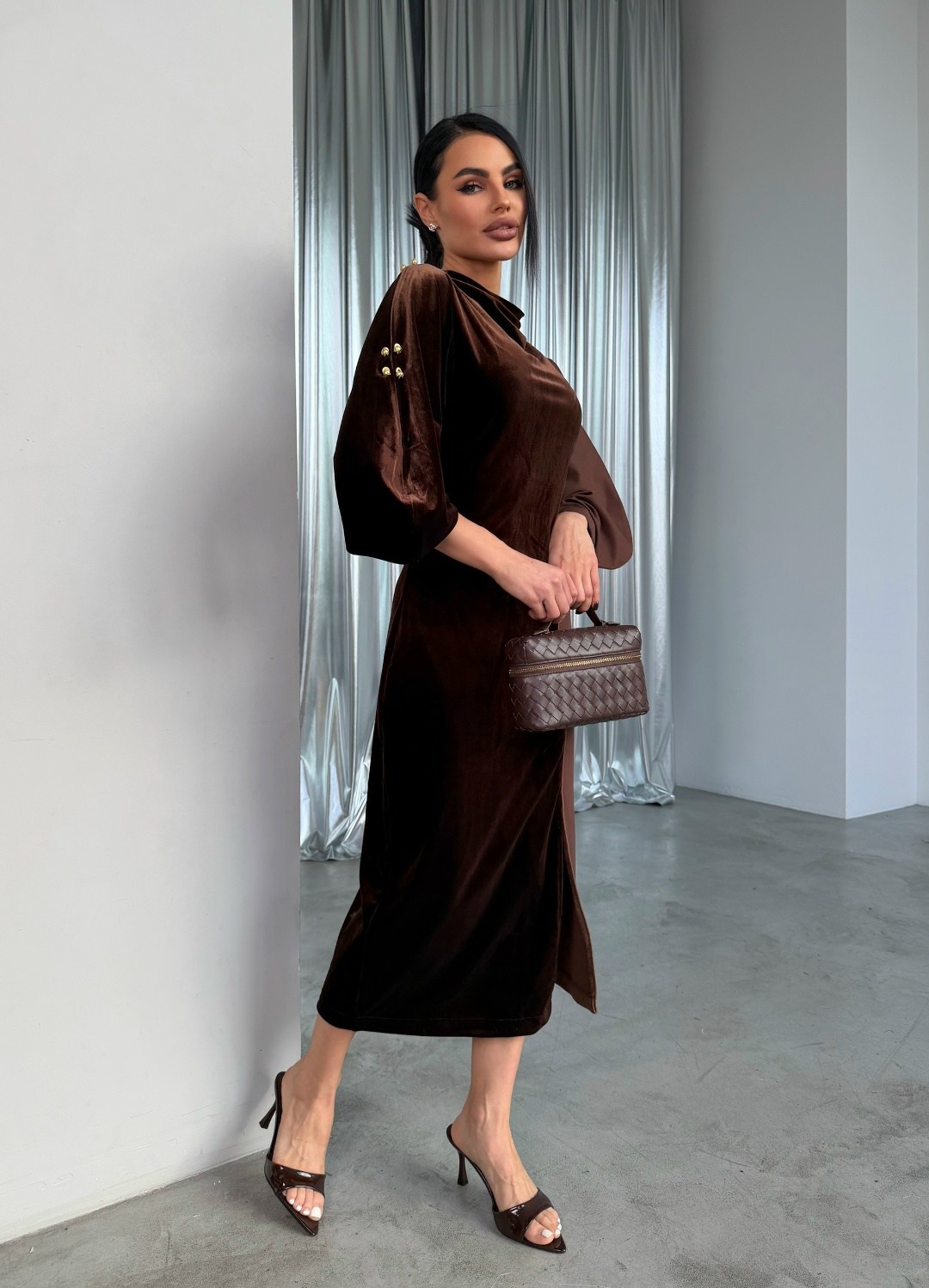 бархатное платье,платье из бархата,платье коричневое,платье велюр,платье бархат