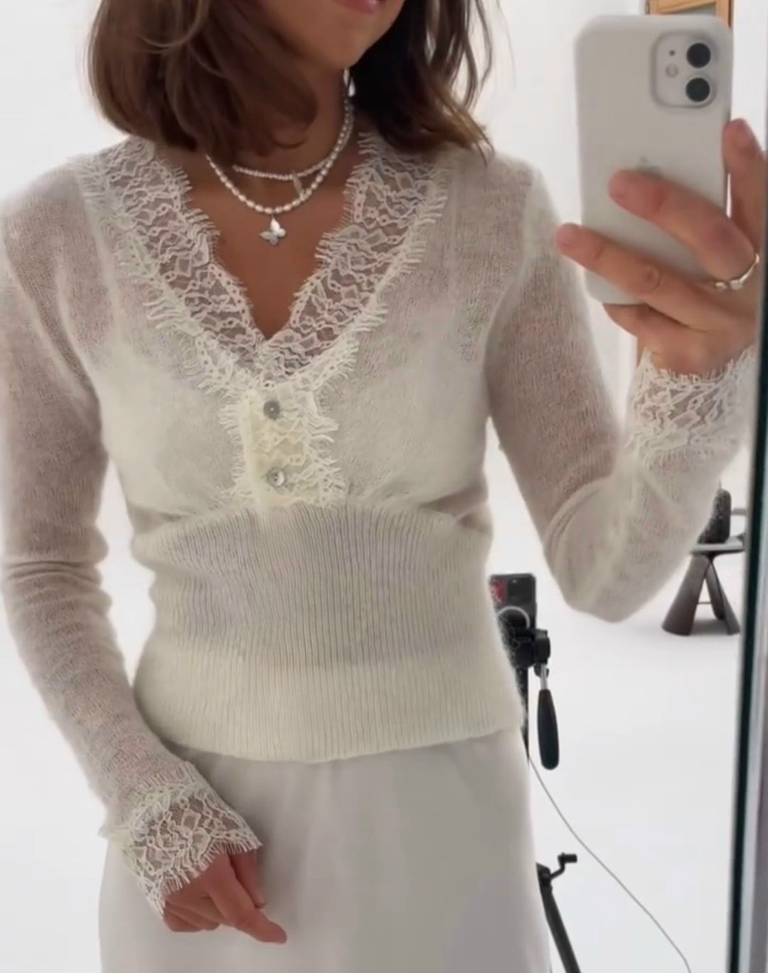 кофта с кружевами,модное вязание,вязаные вещи,свитер с кружевом,вязаный свитер
