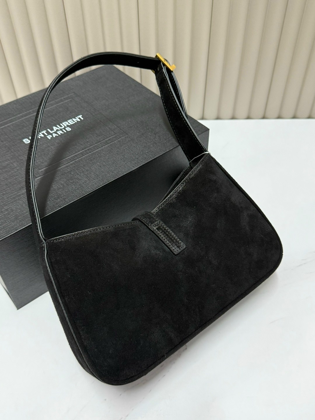 сумка yves saint laurent,cумка saint laurent,сумка женская yves saint laurent,замшевая сумка,сумка женские