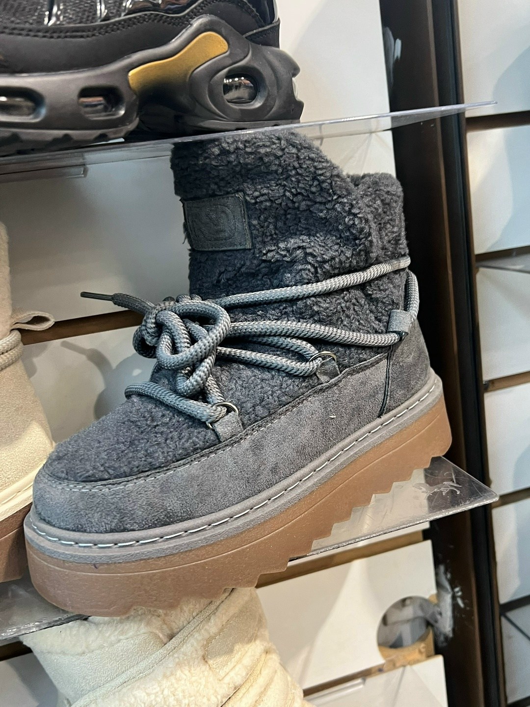 угги женские,,женские зимние угги, женская,женская зимняя