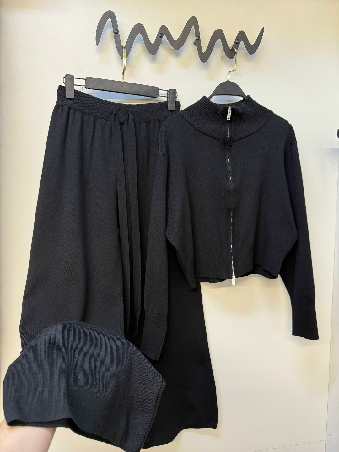 костюм двойка кашемир,трикотажные костюмы,костюм повседневный,женские костюмы спортивные