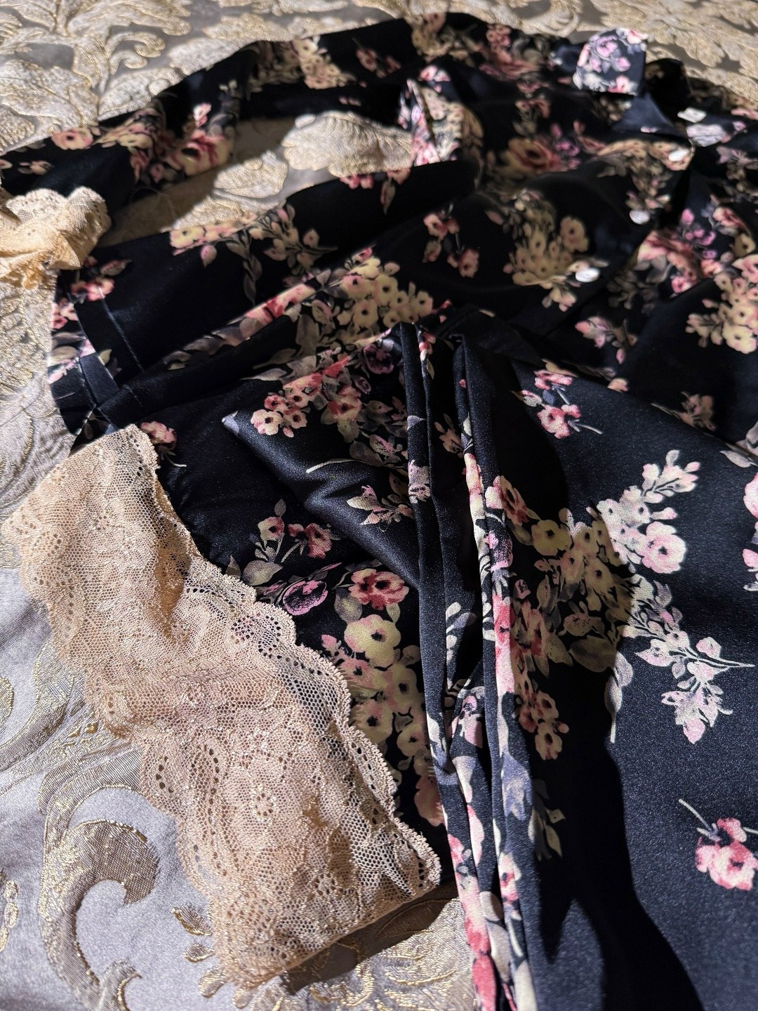 шелковые пижамы,комплект пижама,пеньюар комплект,пижамы женски,одежда для сна