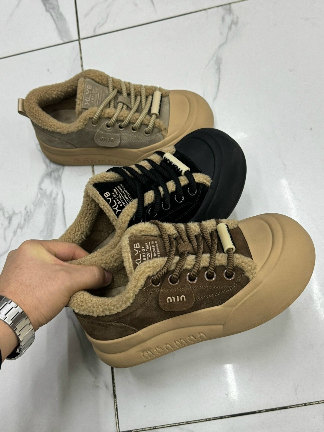 ,кроссовки женскиe,спортивная , женская,теплые кроссовки