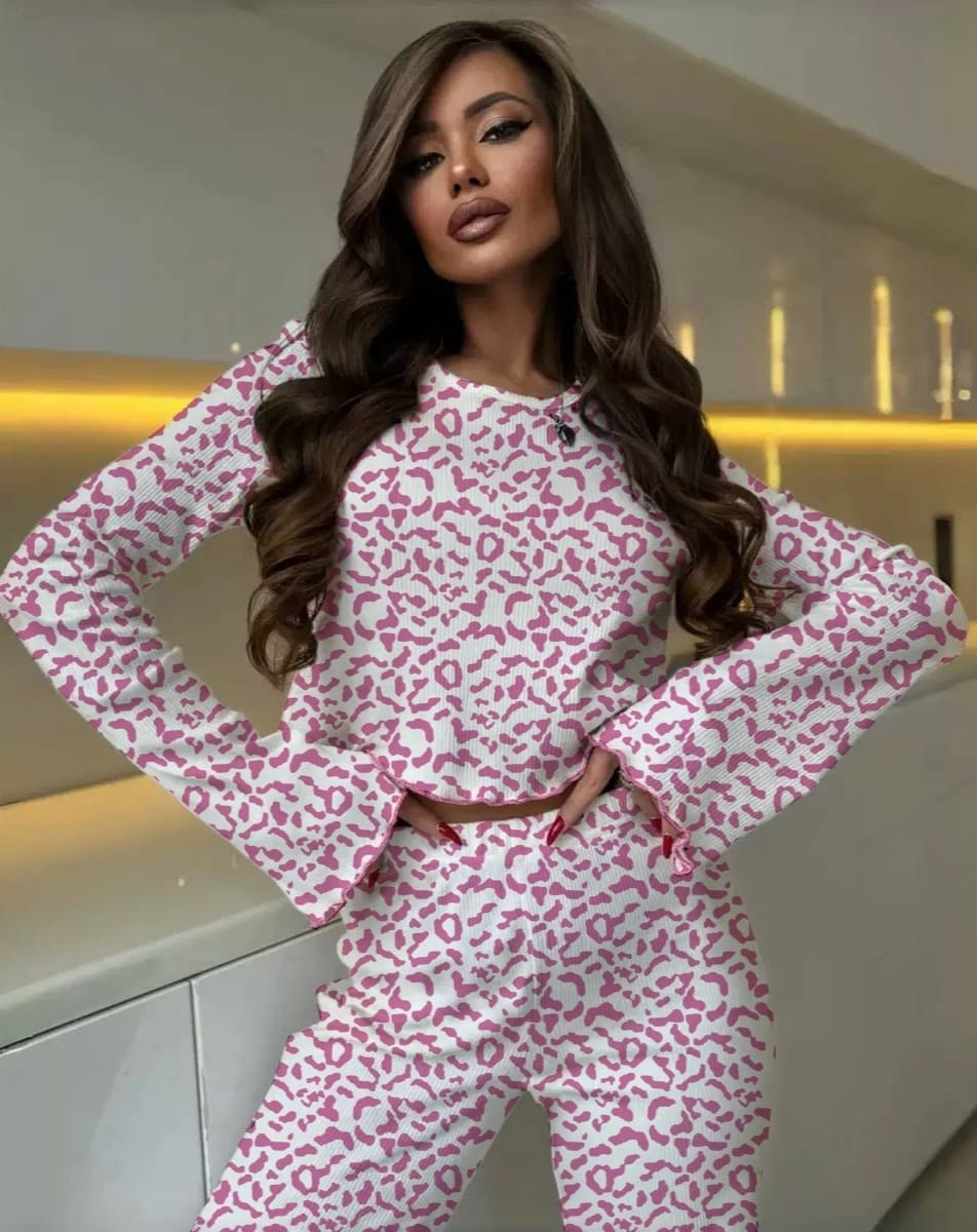 пижамы женски,женский пижама,модная пижама,пижама женская костюм,пижама с принтом