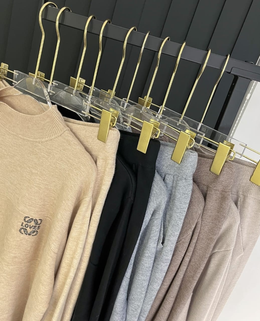 костюм кашемир,костюмы двойки,костюм трикотажный,кашемировый костюм,женские костюмы