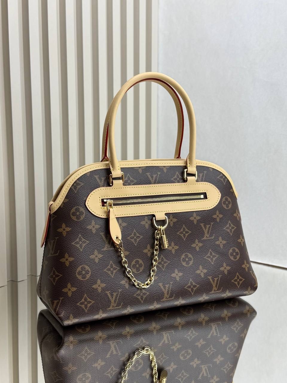 cумка louis vuitton,женская сумка louis vuitton,сумка ева луи виттон,сумка луи виттон,louis vuitton сумка на плечо