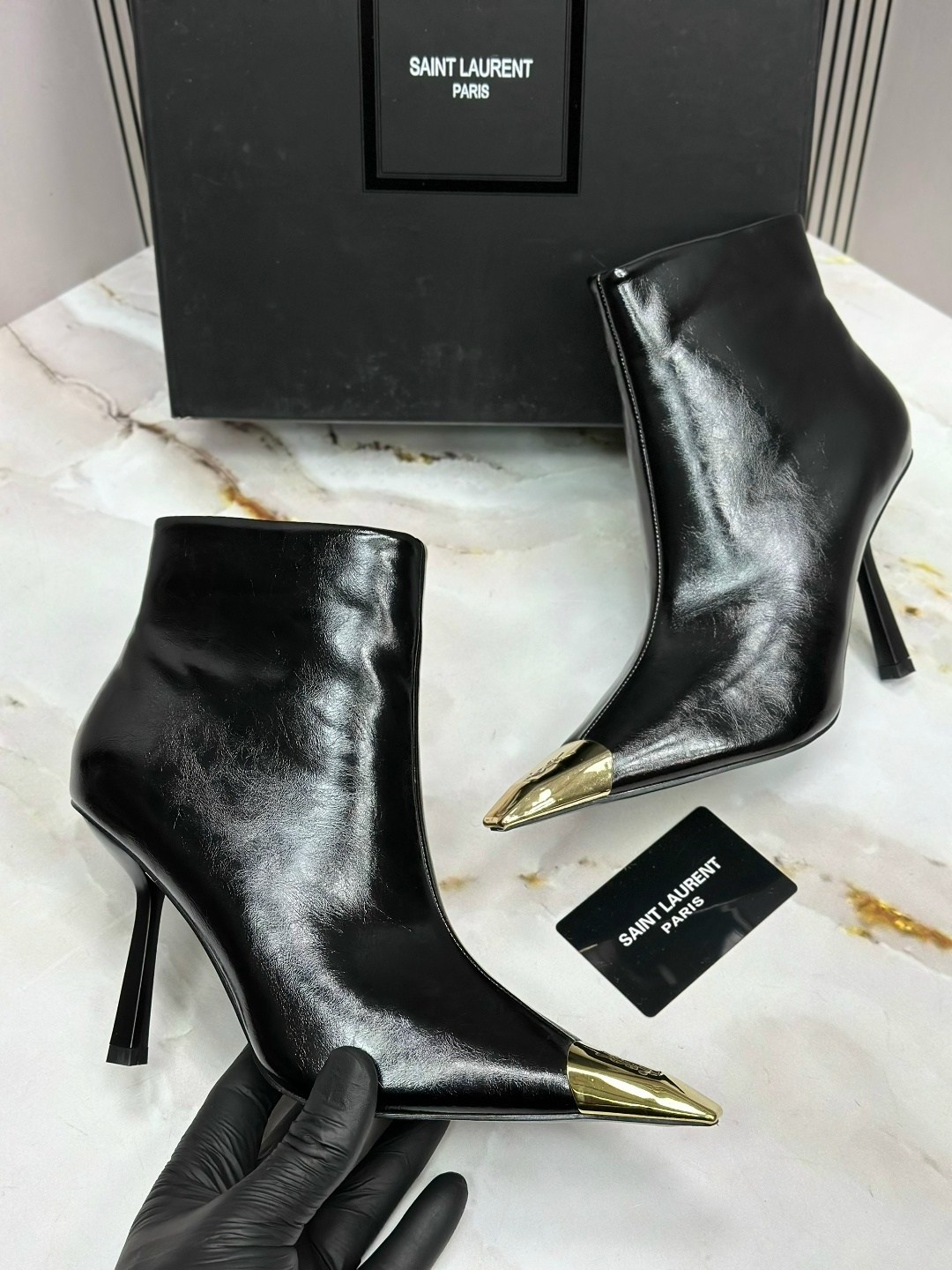 ,женские ботильоны,ботильоны ив сен лоран,ботильоны yves saint laurent,ботильоны версаче