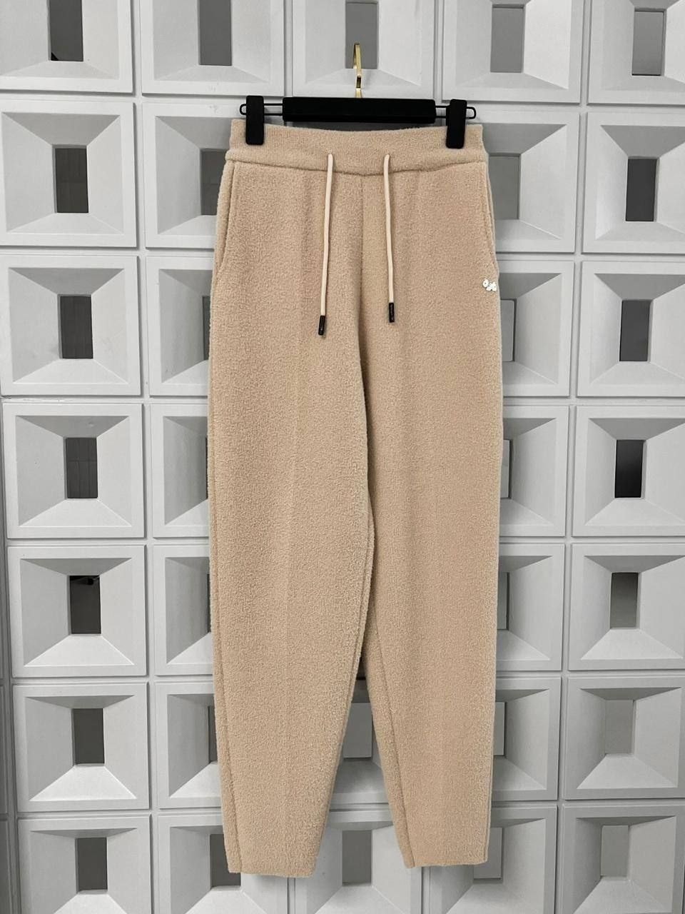 кофта женская,свитера женские,брюки женские,костюмы женские