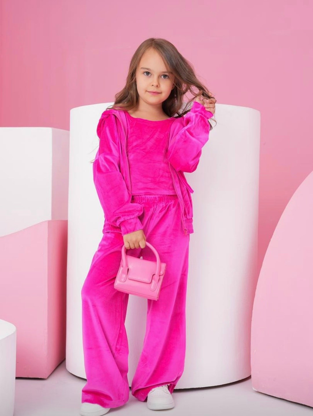велюровый костюм для девочки,велюровый костюм,велюровый костюм для девочки спортивный,велюровый костюм детский,велюровый костюм для девочки спортивный капюшон