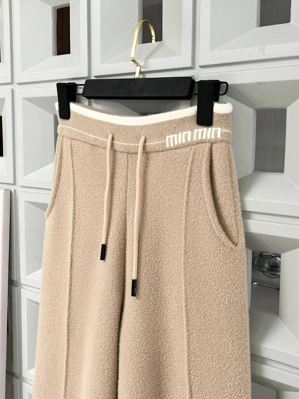 женский брюки,брюки коричневые,широкие брюки,стильные брюки,штаны широкие