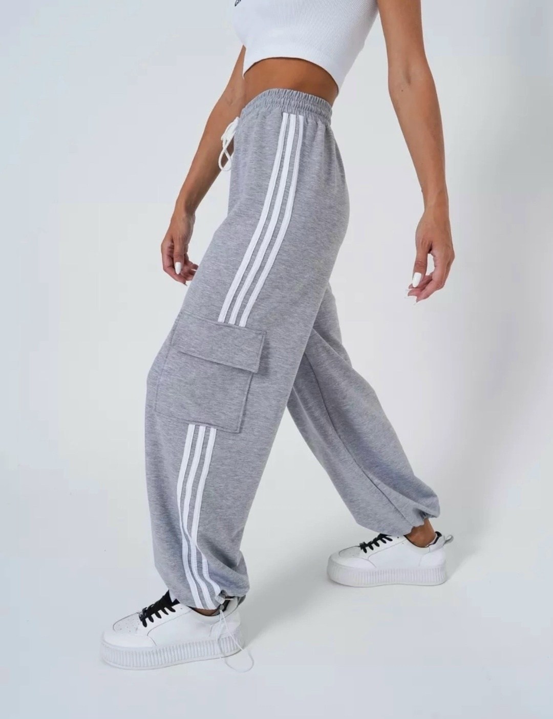 спортивные брюки adidas originals,женские брюки adidas,брюки карго adidas,штаны карго адидас,брюки широкие