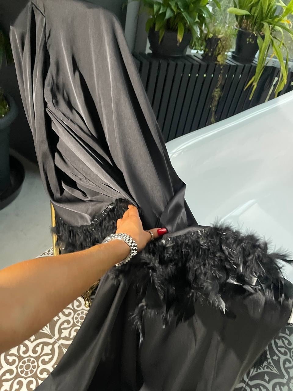 шелковый халат с перьями,халат шелковый длинный,халат женский шелковый,шелковые халаты,халат с перьями