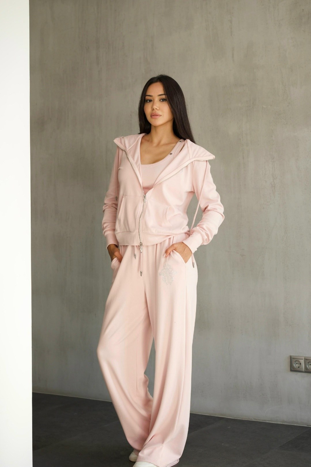 спортивные костюмы женские,костюмы спортивные,велюровый спортивная костюм,cпортивный костюм теплый,костюм велюровый