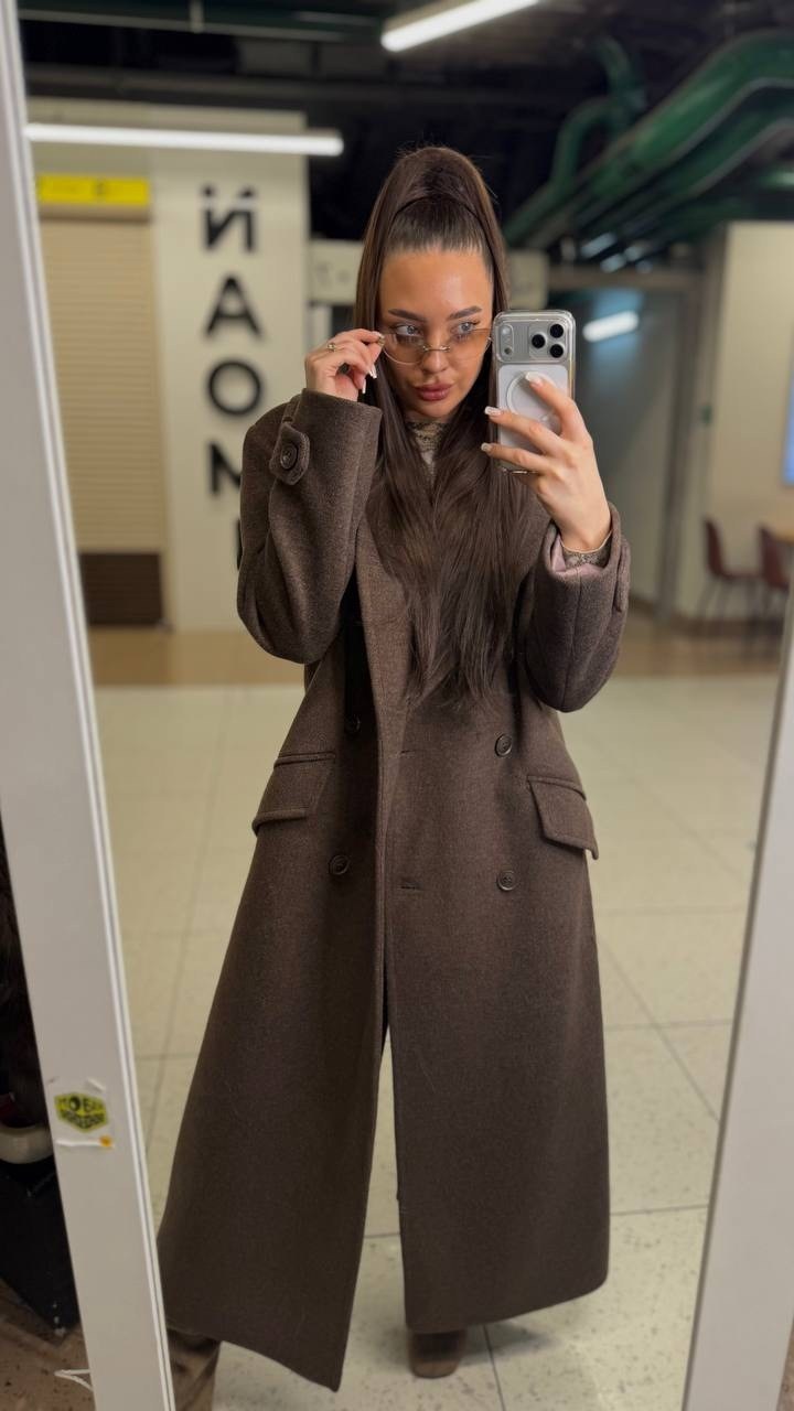 стильное пальто,модные пальто,коричневое пальто,пальто,пальто длинное