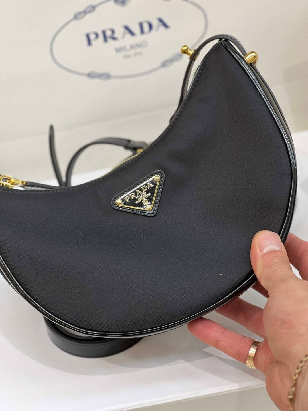 сумки,прада сумка,сумка prada,женская сумка prada,сумка