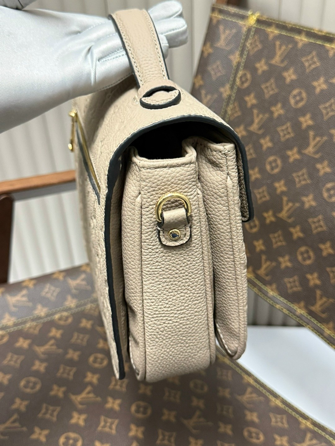 сумка женская louis vuitton,сумкa louis vuitton,сумка луи виттон,сумка louis vuitton pochette metis,женский сумка