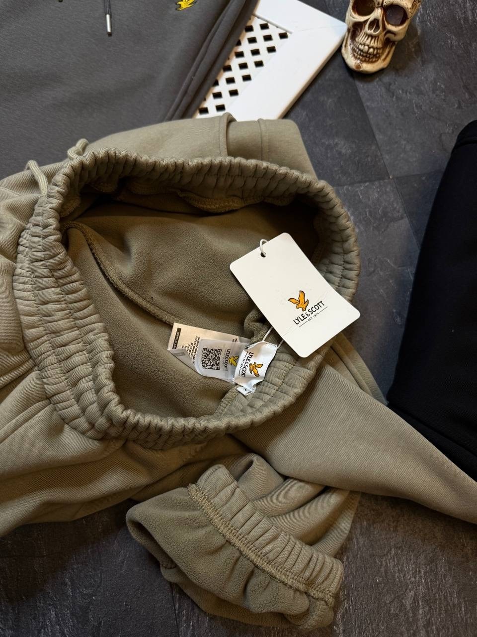 спортивные штаны,брюки спортивные,спортивные штаны мужские,брюки мужские спортивные,брюки джоггеры