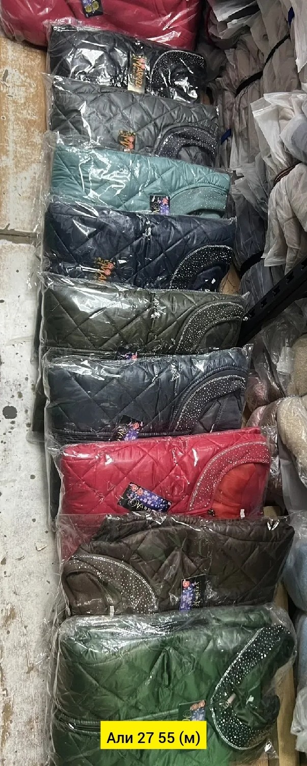 женская жилетка,демисезонная жилетка,жилет на синтепоне,жилет женский,жилетка