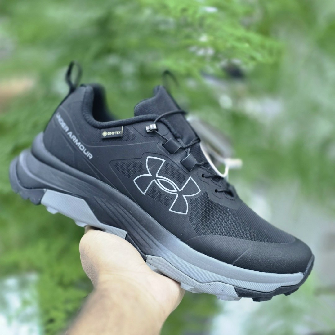 черные кроссовки,кроссовки,кроссовки under armour,мужские кроссовки,under armour charged