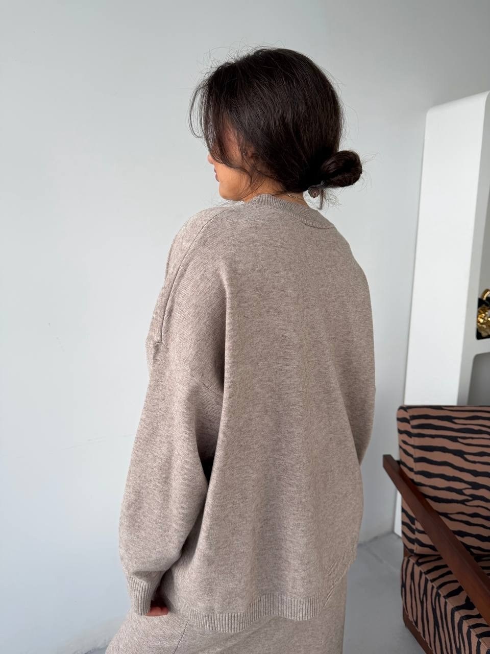 элегантные костюмы,трикотажные костюмы,стильный трикотажный костюм,трикотажные костюмы с юбкой,костюм трикотажный женский с юбкой