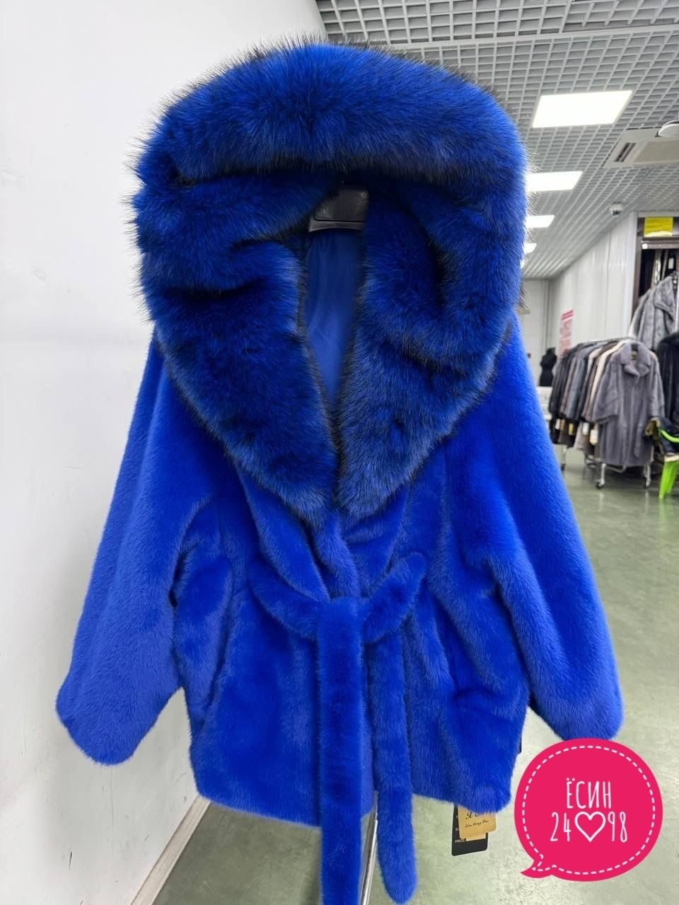 норковая шуба с капюшоном,шубка,шуба с капюшоном,норковые шубы,мех песец
