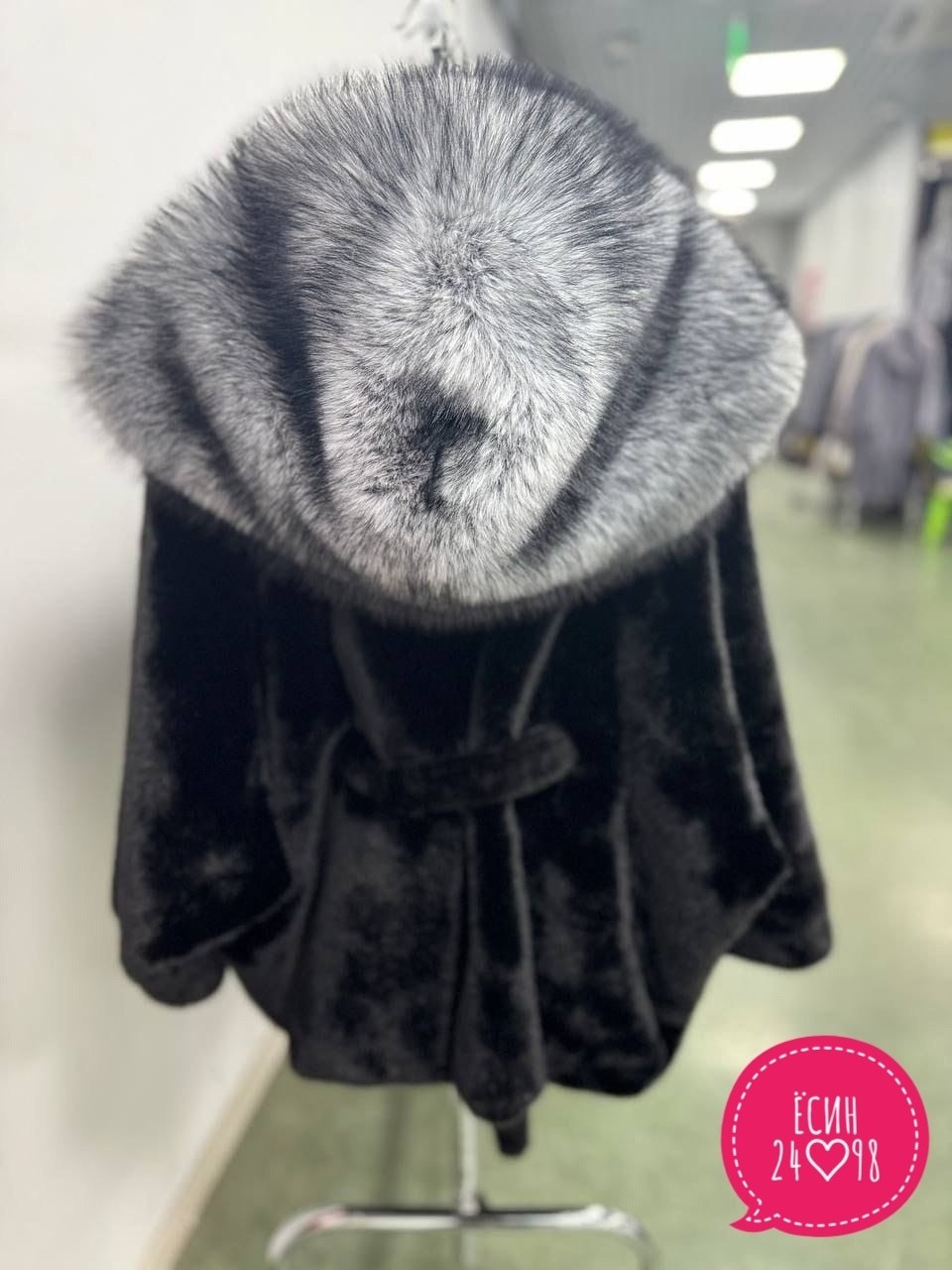 норковая шуба с капюшоном,шубка,шуба с капюшоном,норковые шубы,мех песец
