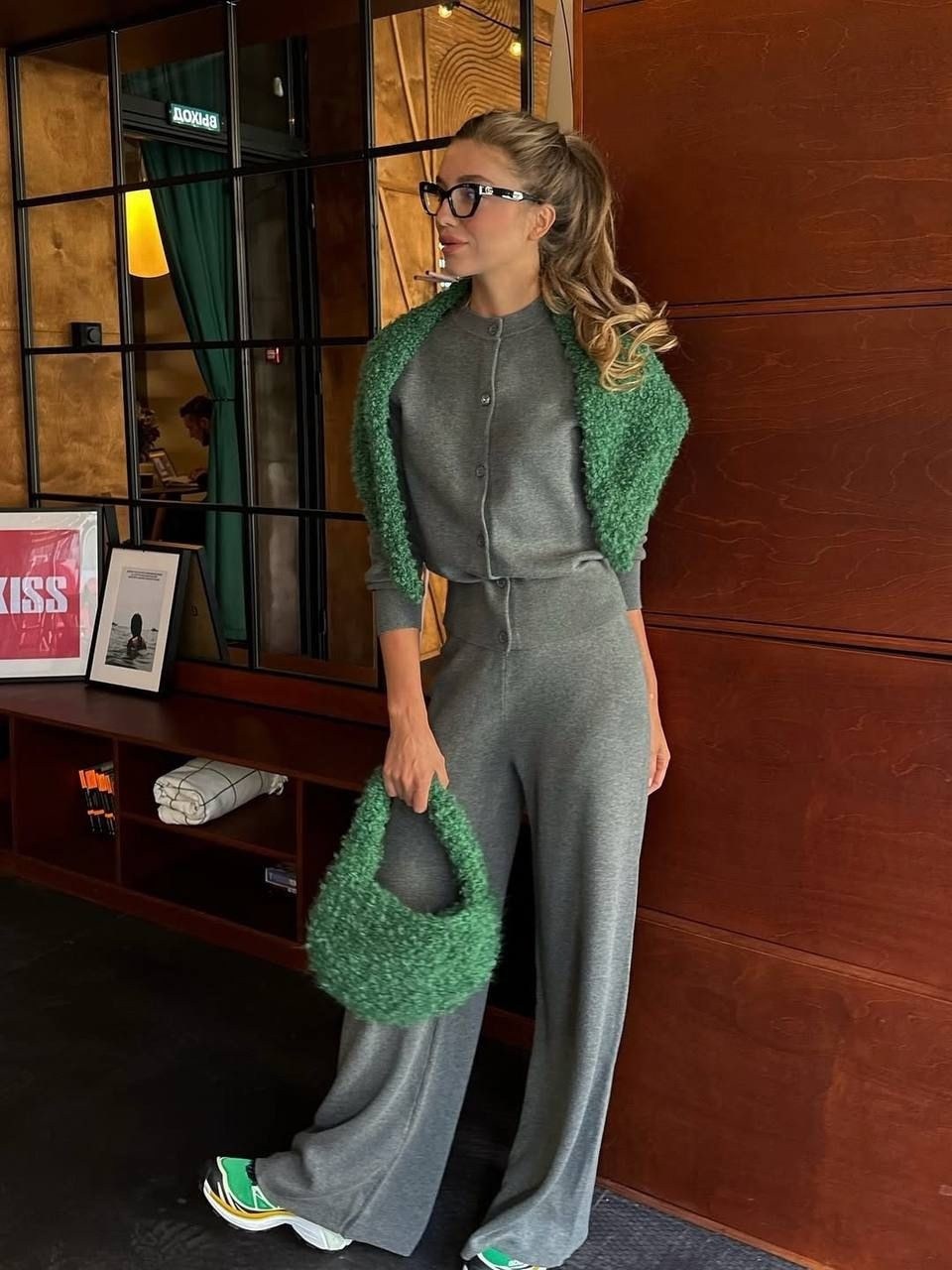 костюм с брюками палаццо,трикотажные костюмы,трикотажные брюки,кашемировый костюм,брюки широкие