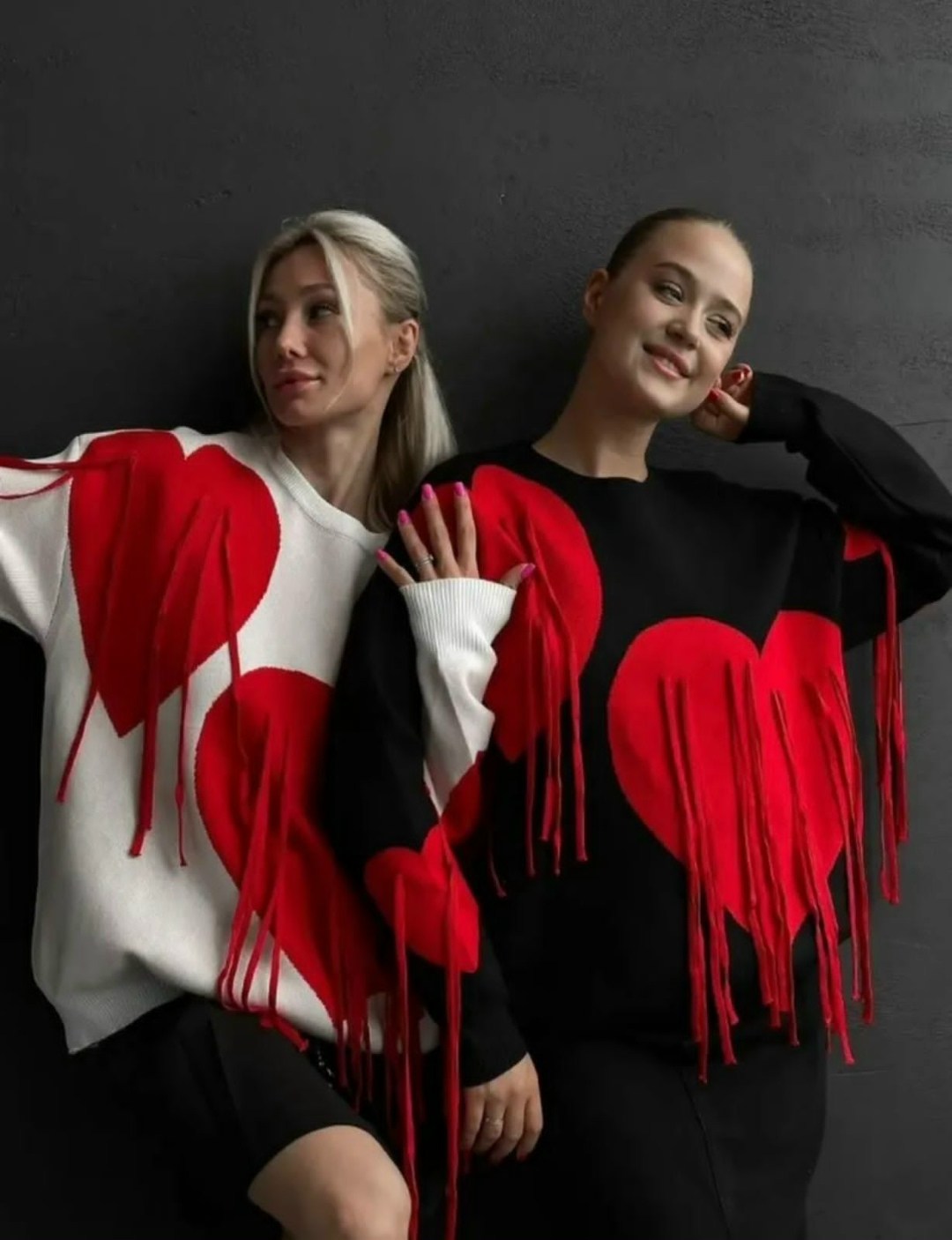 свитера женские,модные свитера,свитер с сердцем,свитер с принтом сердце,свитер с принтом