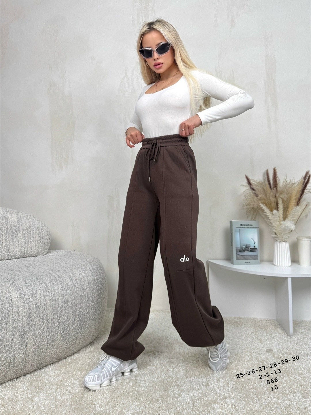 штаны женские,женские брюки,модные штаны,широкие брюки,брюки спортивные