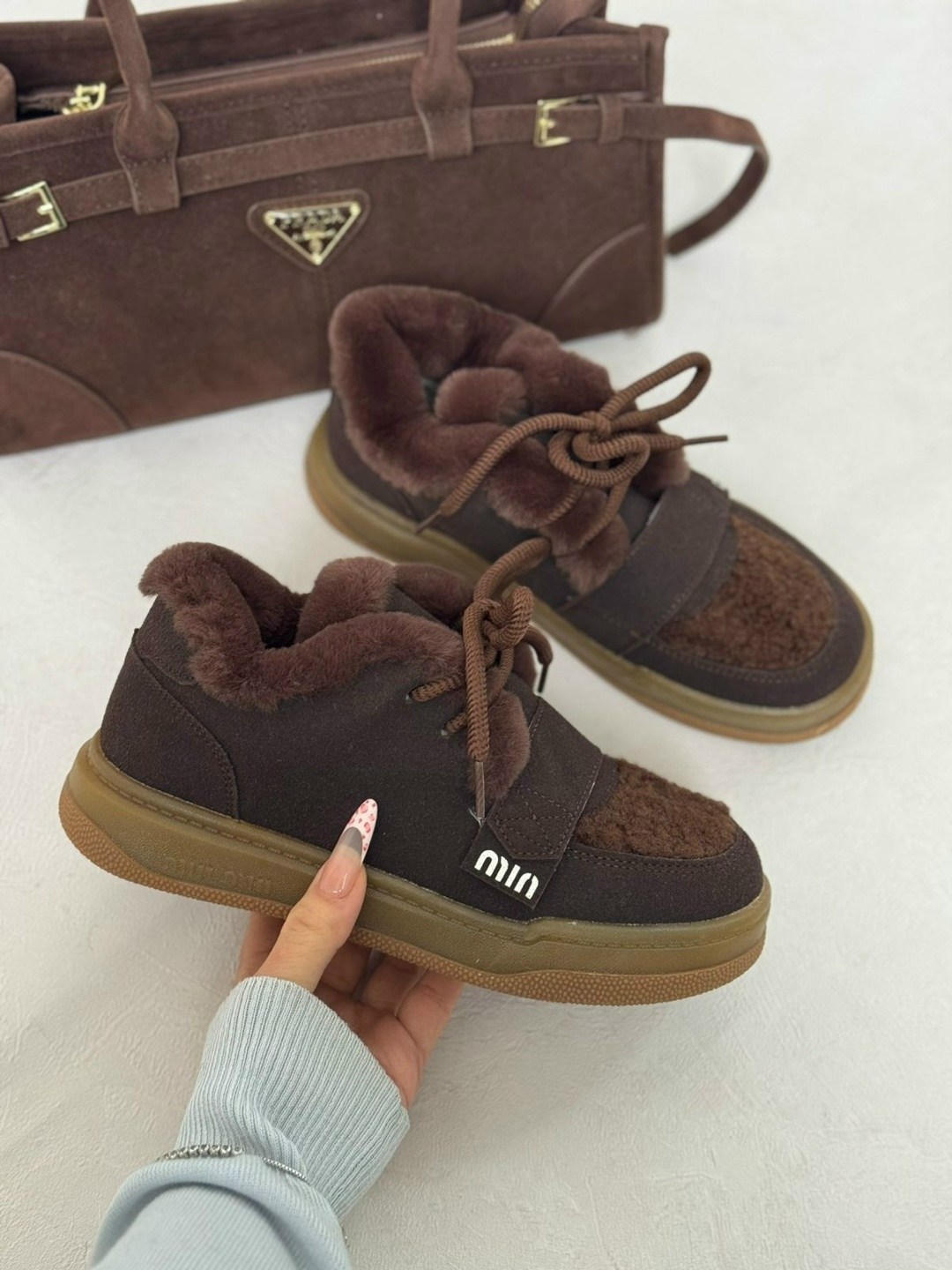 ,женская ,теплая ,ботинки с мехом,женская зимняя