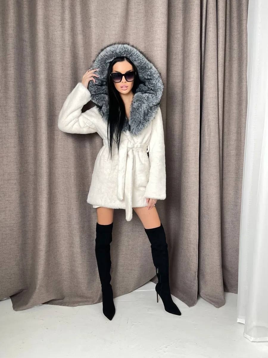 белая норковая шуба,белая шуба,шуба белая норка,белая норковая шуба с капюшоном,шуба из белой норки