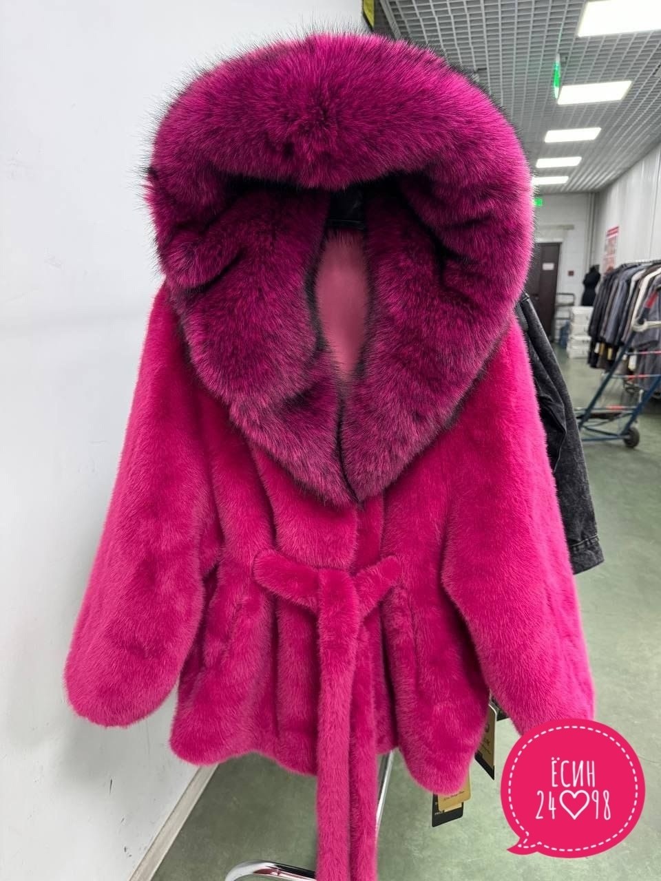 норковая шуба с капюшоном,шубка,шуба с капюшоном,норковые шубы,мех песец