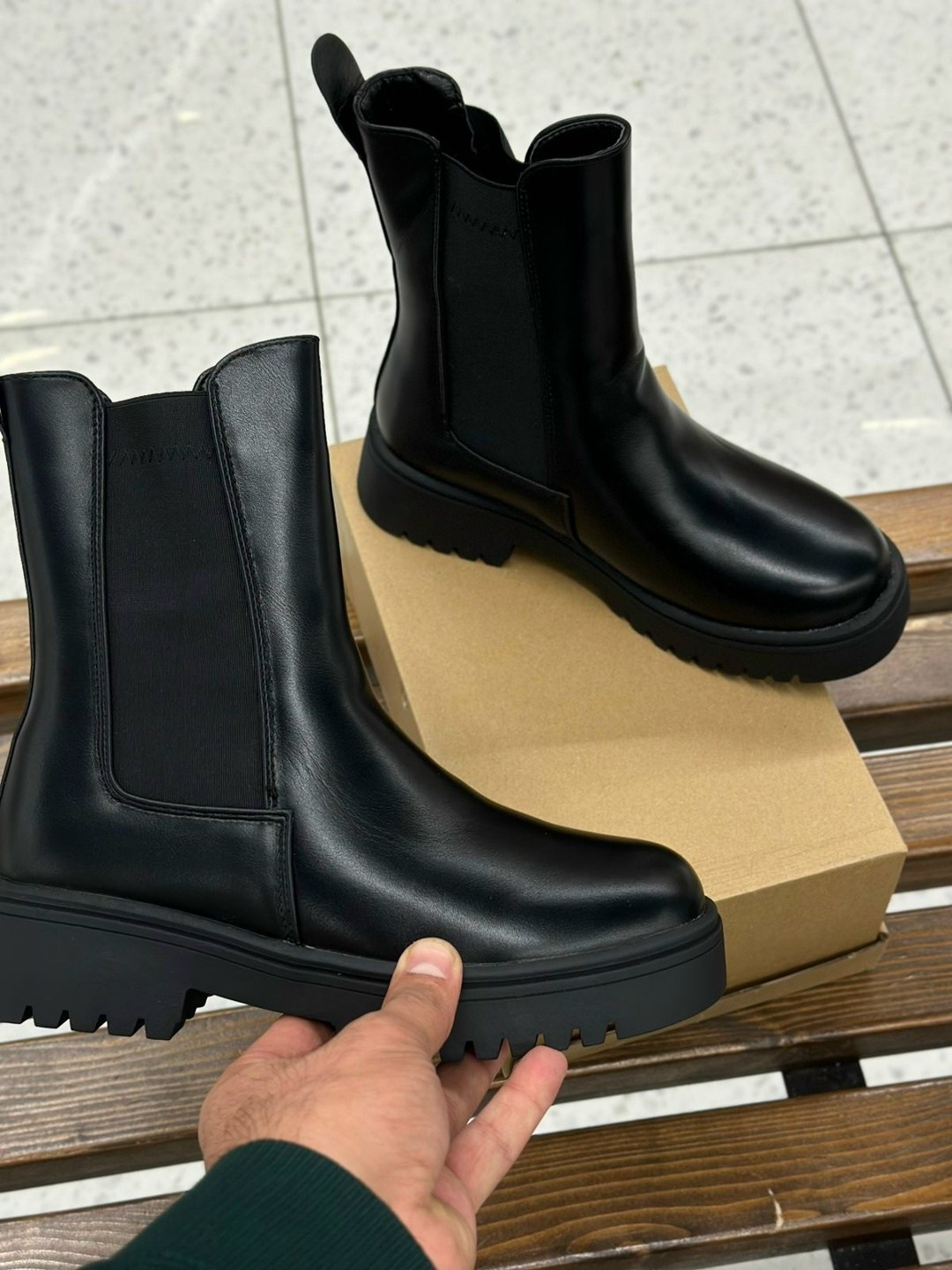 ,ботинки челси,женские ботинки челси,челси араз ботинки,ботинки женские