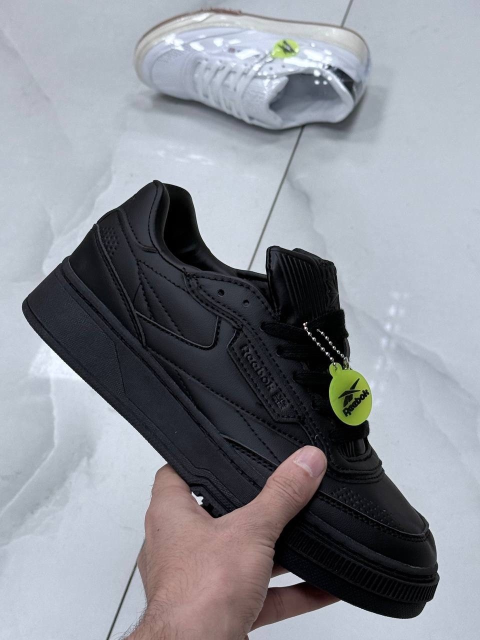 черные кроссовки reebok,кроссовки reebok,кроссовки,черные кроссовки,мужские кроссовки reebok