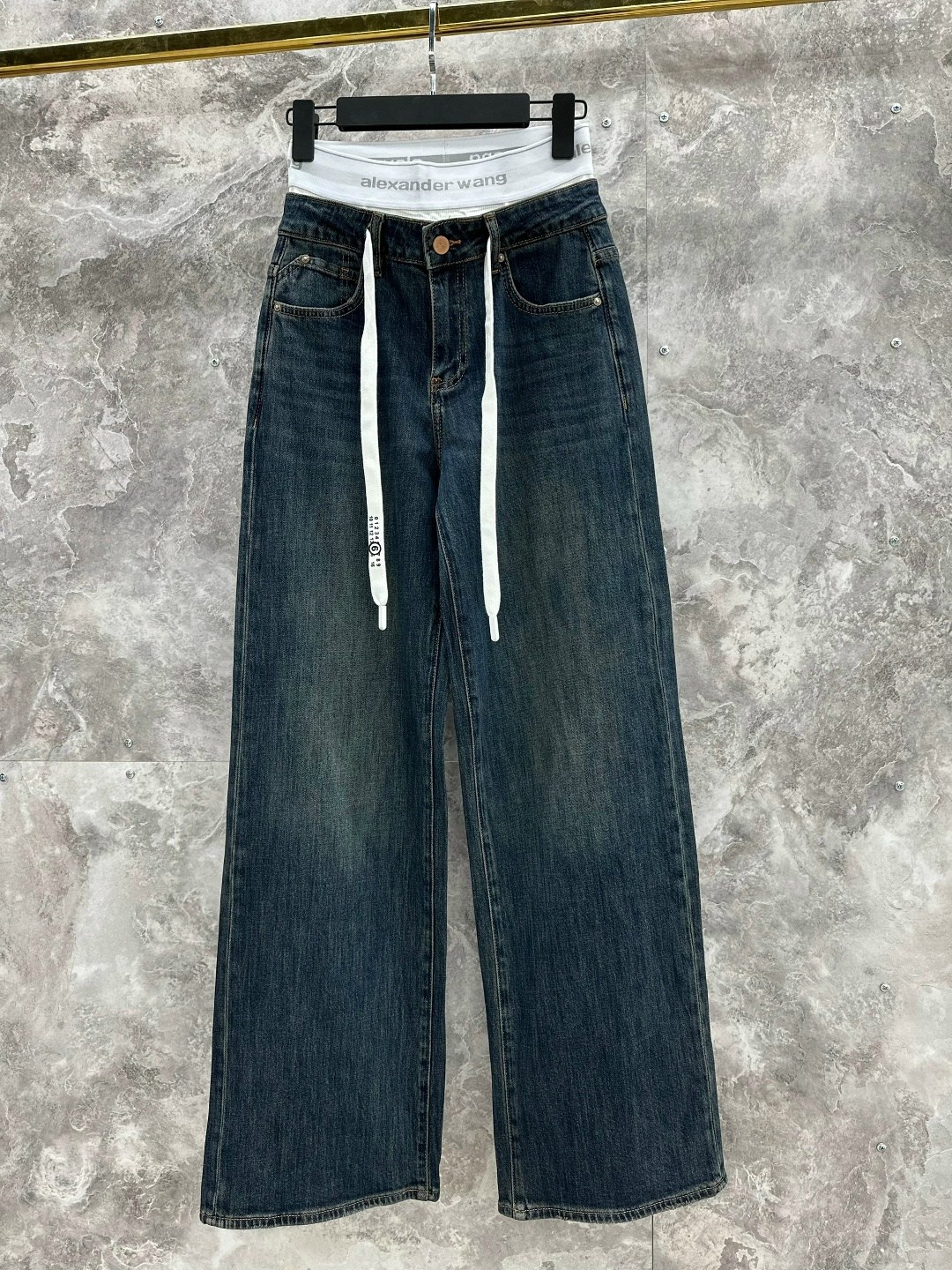 женские джинсы,джинсы модные,широкие джинсы,стильные джинсы,брюки джинсы