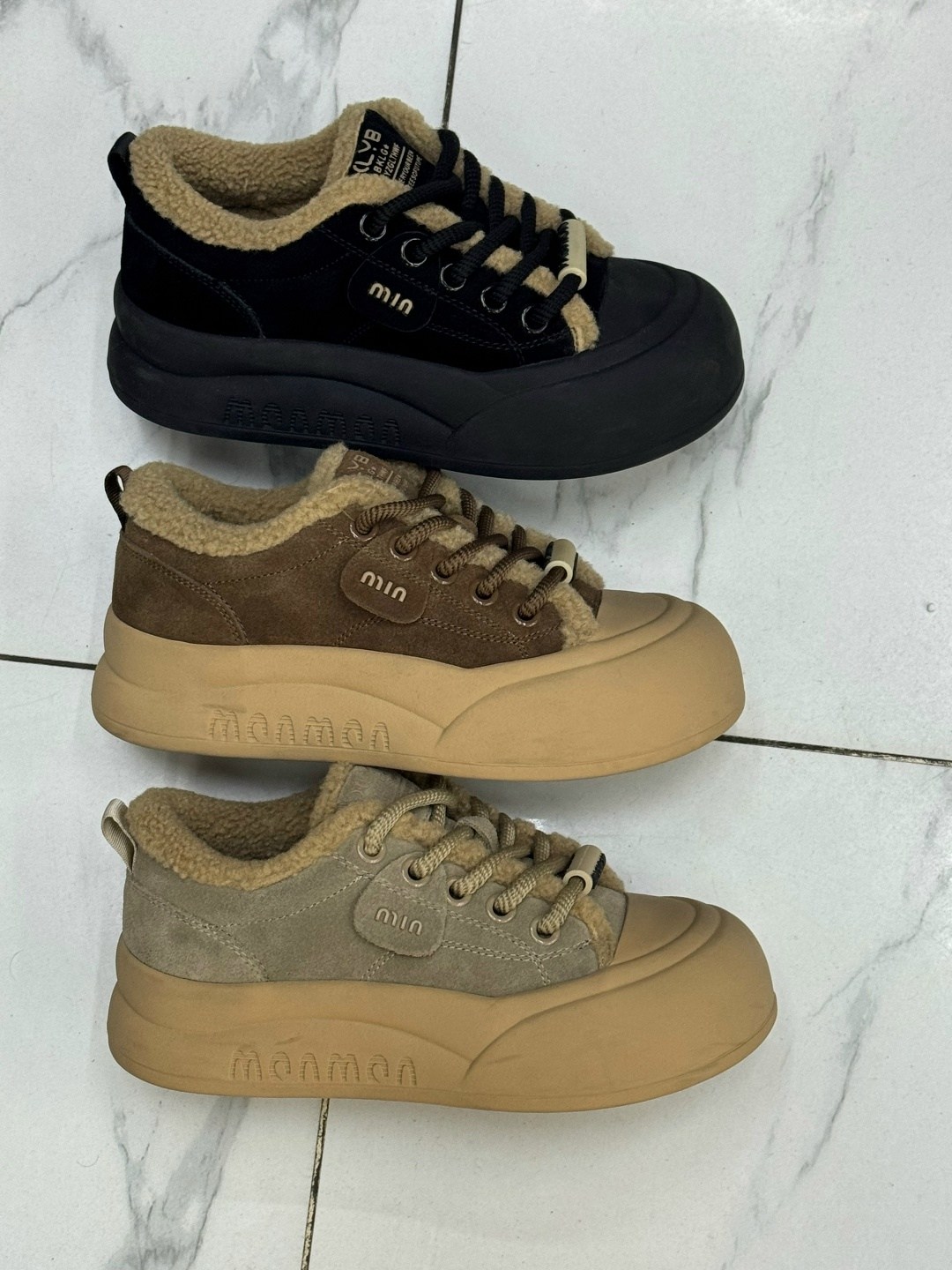 ,кроссовки женскиe,спортивная , женская,теплые кроссовки