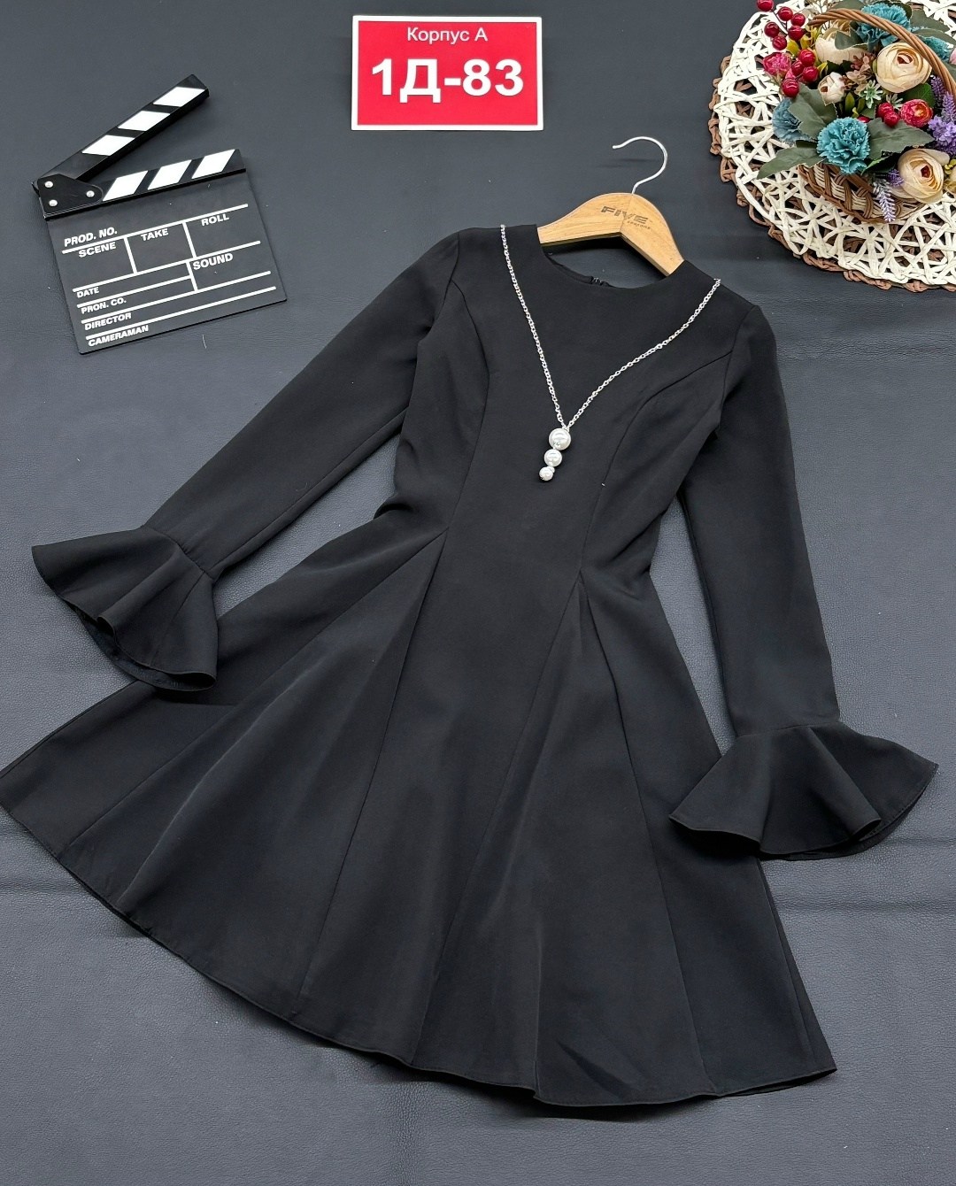 нарядное платье,платье,приталенное платье,школьное платье,бордовое платье