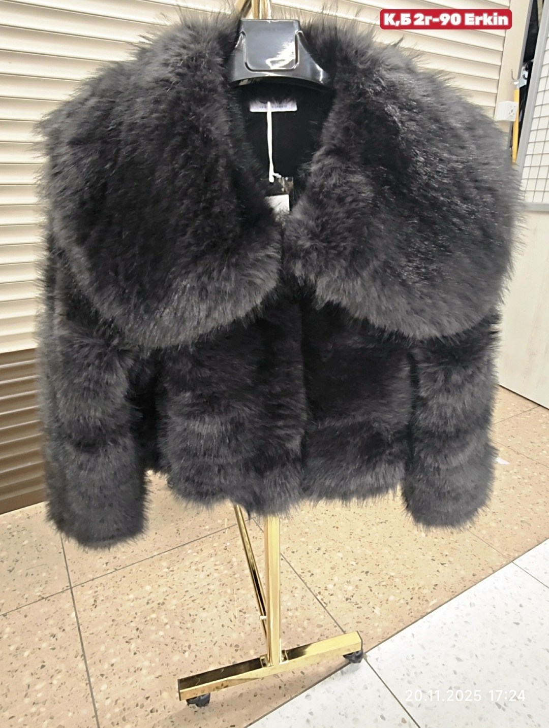 меховая куртка,шуба из натурального меха,куртка из искусственного меха,куртка из искусственного меха женская,куртка из натурального меха