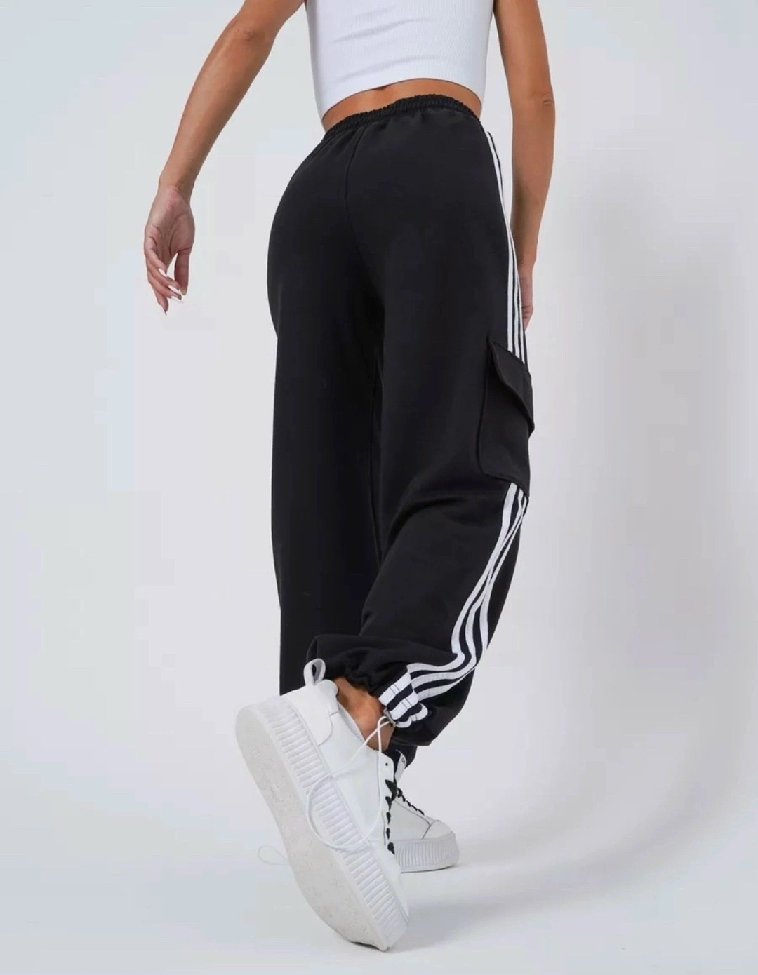 спортивные брюки adidas originals,женские брюки adidas,брюки карго adidas,штаны карго адидас,брюки широкие